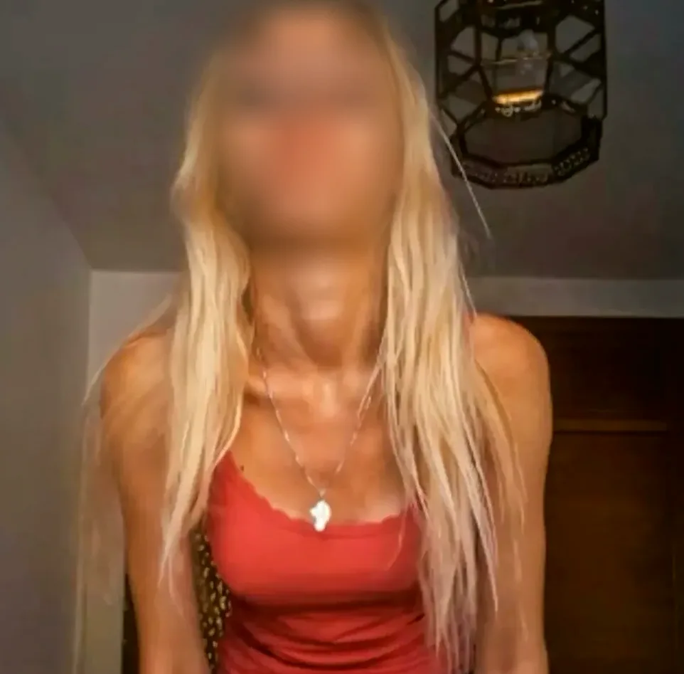 Yesenia, 35 años